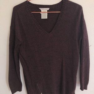 Super comfy sweater in great condition